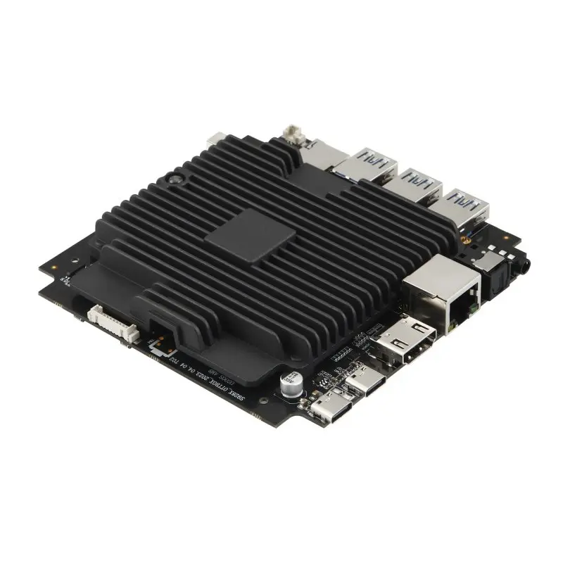 Смарт-приставка Ugoos AM8 4/32GB